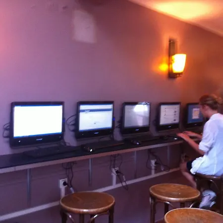 Aloha Eiffel Tower By Hiphophostels *